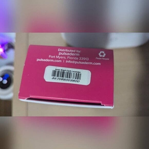 Pulsaderm Sonic Washcloth - Skin Brush Micro Pulse Cleansing (New) - Picture 2 of 6